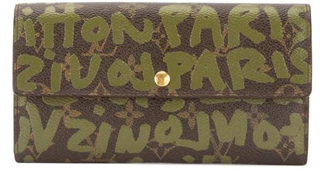 louis vuitton wallet green inside